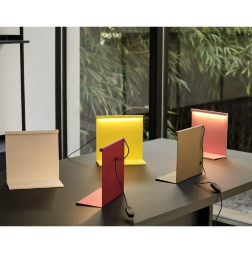 HAY LBM Bordlampe Luis Pink