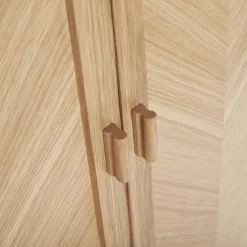 Hübsch Herringbone Kládeskab Medium Natur