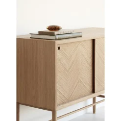 Hübsch Herringbone Kommode Sliding Doors Natur