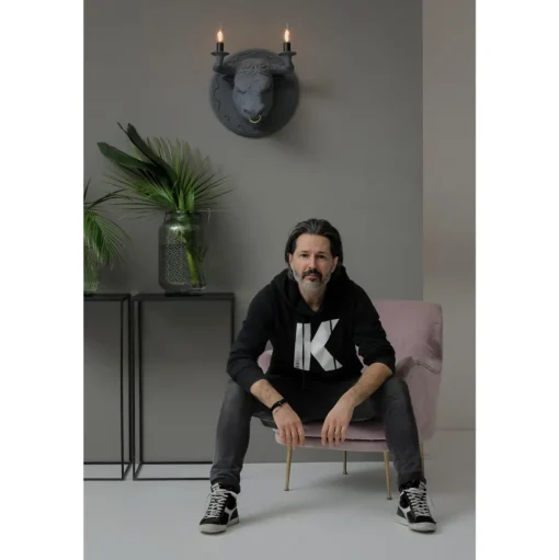 Karman Corrado Váglampe Mat Grå