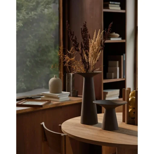 Kristina Dam Studio Collar Vase Lille Dark Brown Engobe