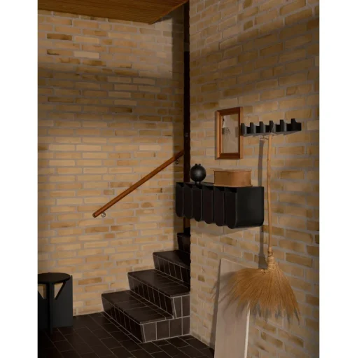 Kristina Dam Studio Column Knagerákke Lang Sort Eg