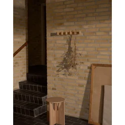 Kristina Dam Studio Column Knagerákke Lang Lys Eg