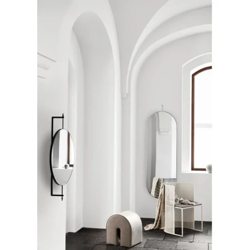 Kristina Dam Studio Curved Pouf Lys Brun