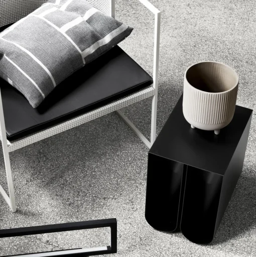 Kristina Dam Studio Curved Sofabord Sort