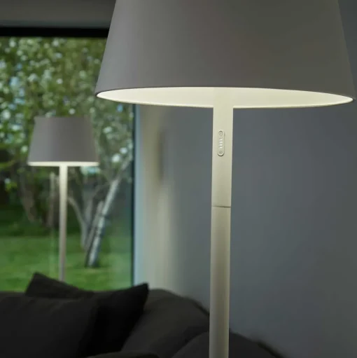 Loom Design Modi Gulvlampe Hvid