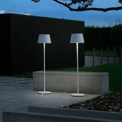 Loom Design Modi Gulvlampe Hvid