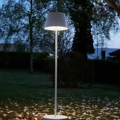 Loom Design Modi Gulvlampe Hvid