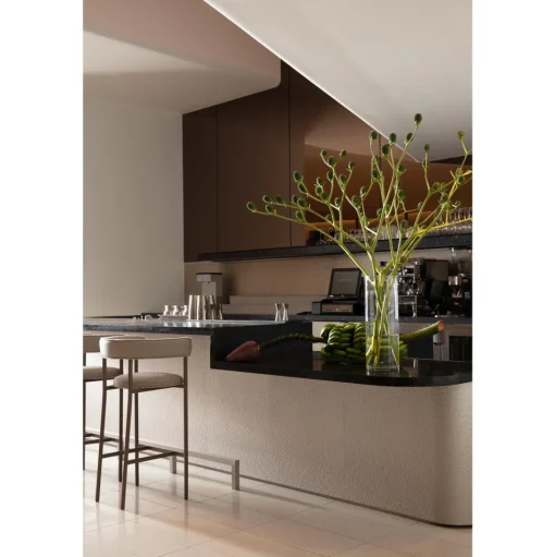 Møbel Copenhagen Font Barstol med Armlán 65 cm Dunes Anthrazite/Sort Stel