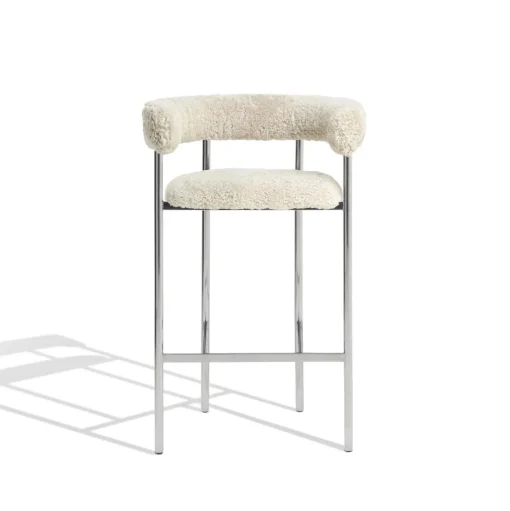 Møbel Copenhagen Font Barstol med Armlán 75 cm Sheepskin Oyster/Poleret Stål Stel