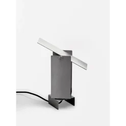 Moebe Pivoting Bordlampe Rustfri Stål