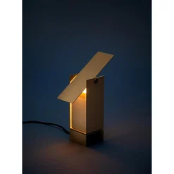 Moebe Pivoting Bordlampe Sand