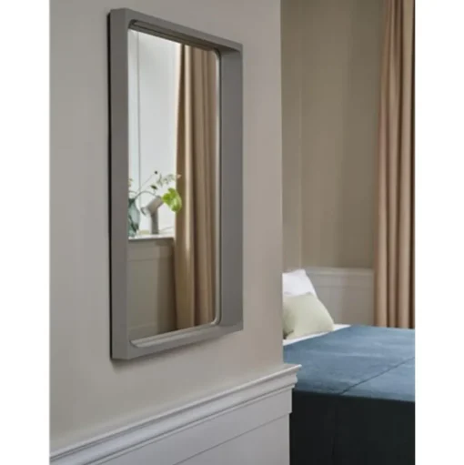 Muuto Arced Spejl 80x55 Lysegrøn