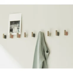 Muuto Attach Knage Eg/Sort 2 Stk.