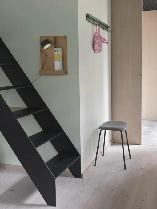 Muuto Coil Knagerákke 100 cm Mørk Grøn