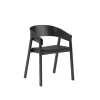 Muuto Cover Spisebordsstol med Armlán Láder Polstret Sort