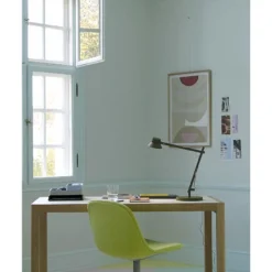 Muuto Dedicate L2 Bordlampe Sort