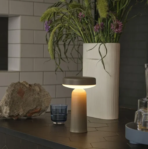 Muuto Ease Transportabel Lampe Taupe