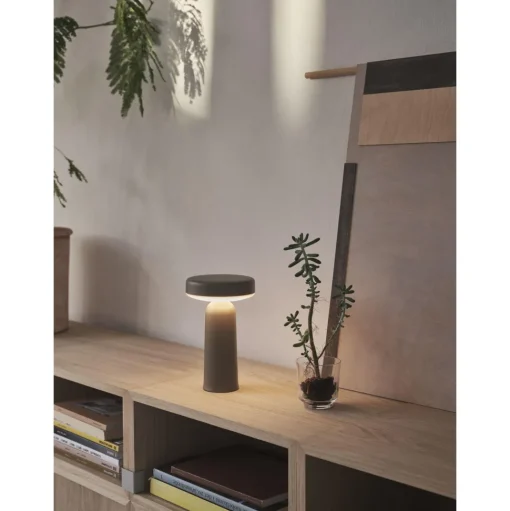 Muuto Ease Transportabel Lampe Taupe
