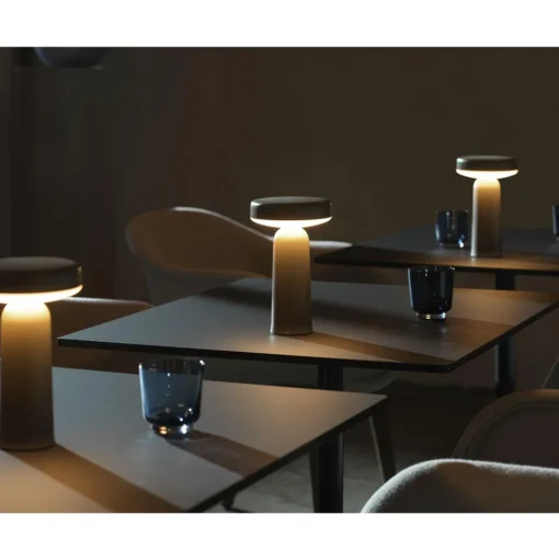 Muuto Ease Transportabel Lampe Sort