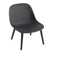 Muuto Fiber Lánestol med Trá Base Sort