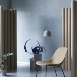Muuto Fiber Lánestol med Tube Base Ochre/Sort