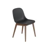 Muuto Fiber Spisebordsstol med Trá Base Mørk Brun