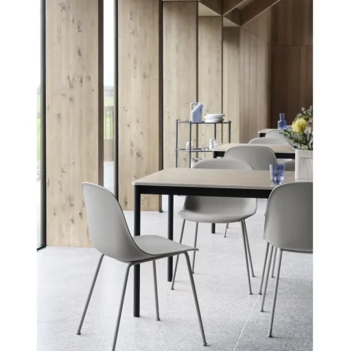 Muuto Fiber Spisebordsstol med Tube Base Ochre/Sort