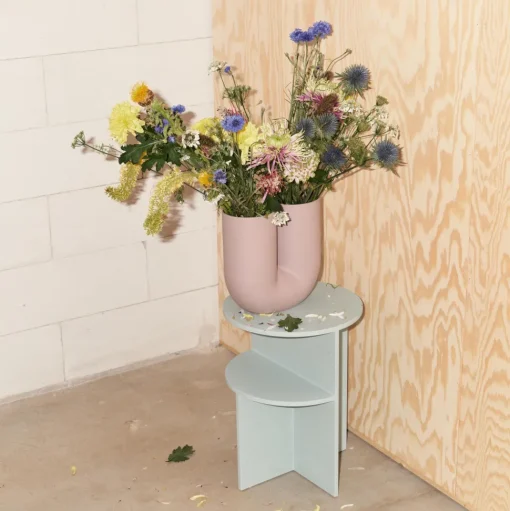 Muuto Kink Vase H26 Dusty Lilac