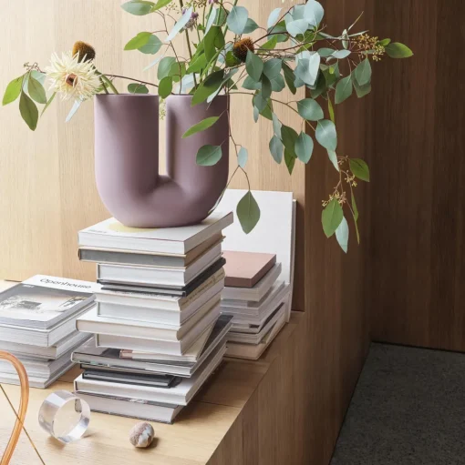 Muuto Kink Vase H26 Dusty Lilac