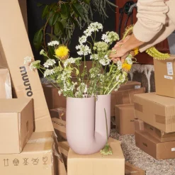 Muuto Kink Vase H26 Dusty Lilac