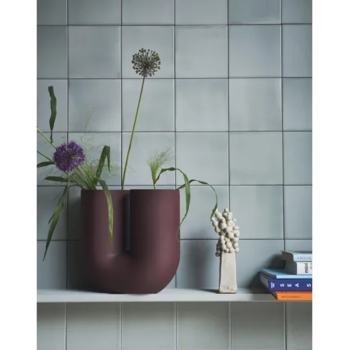 Muuto Kink Vase H26 Dyb Rød