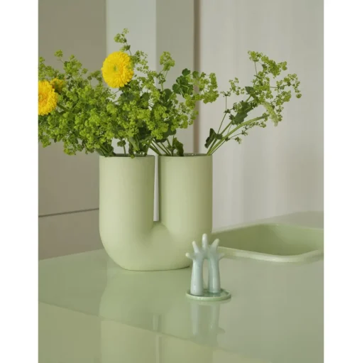 Muuto Kink Vase H26 Lysegrøn