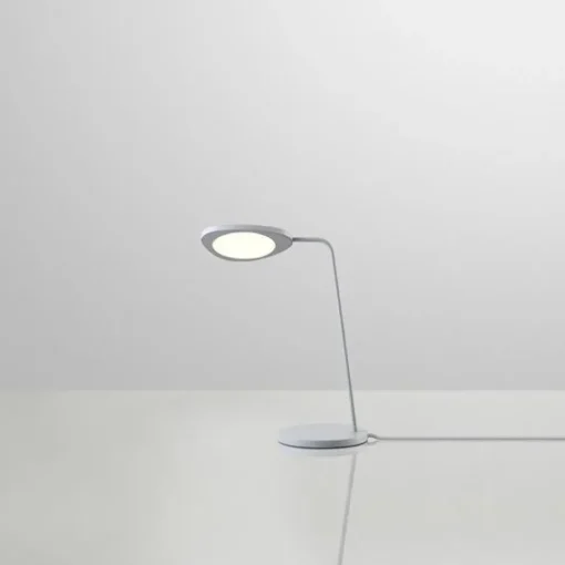 Muuto Leaf Bordlampe Grå