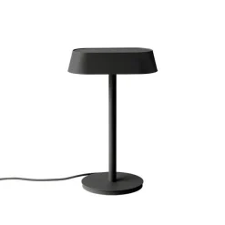 Muuto Linear Bordlampe Sort