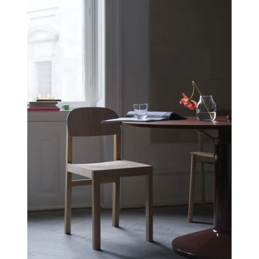 Muuto Midst SpisebordØ120 Linoleum/Mørkerød