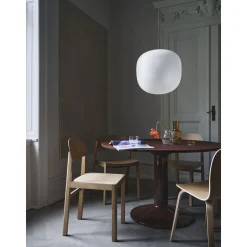 Muuto Midst SpisebordØ120 Mørk Olieret Eg/Sort