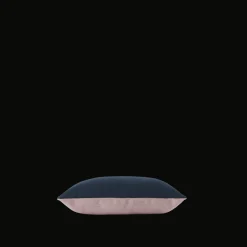 Muuto Mingle Pude 35x55 Rose / Petroleum