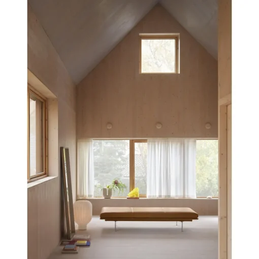 Muuto Outline Daybed Base Sort/Láder/Cognac