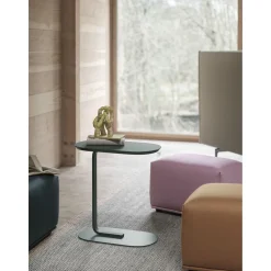 Muuto Relate Sofabord 73,5 cm Røget Eg/Sort