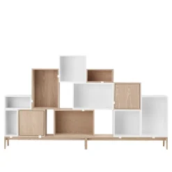 Muuto Stacked Hyldesystem Med Bagplade Medium Eg