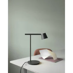 Muuto Tip Bordlampe Lysegrøn