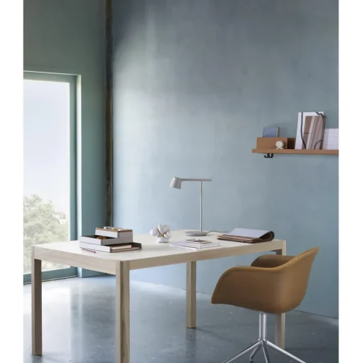 Muuto Tip Bordlampe Lysegrøn