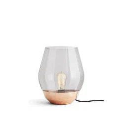 NEW WORKS Bowl Bordlampe Rå Kobber med Røget Glas Skárm