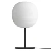 NEW WORKS Lantern Bordlampe med Sort Fod & Matteret Hvid Opal Glas Mellem