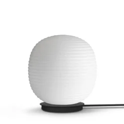 NEW WORKS Lantern Globe Bordlampe Hvid Mellem