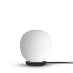 NEW WORKS Lantern Globe Bordlampe Hvid Lille