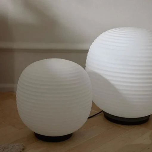 NEW WORKS Lantern Globe Bordlampe Hvid Lille