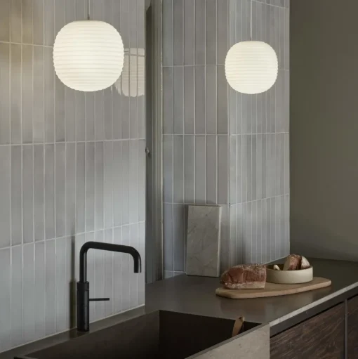 NEW WORKS Lantern Pendel i Matteret Hvid Opal Glas Lille
