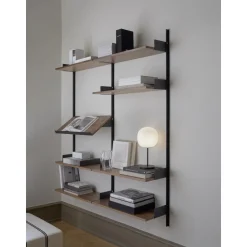 New Works Living Reol 1900 Egetrá/Sort
